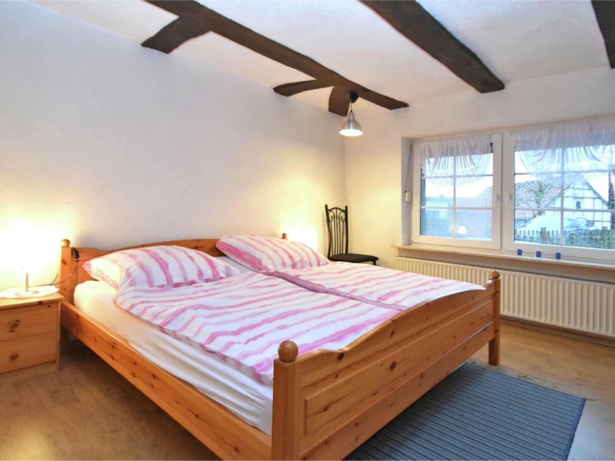 Small Apartment In Hesse With Terrace And Garden Frielendorf المظهر الخارجي الصورة